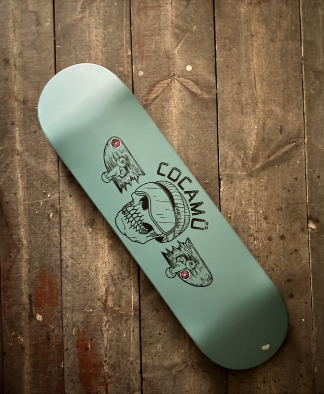 COCAMÜ FlyingLogo Green mit Griptape 8.5