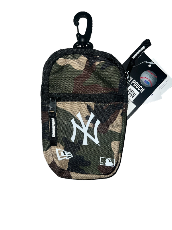 New Era MLB Mini Pouch Camo