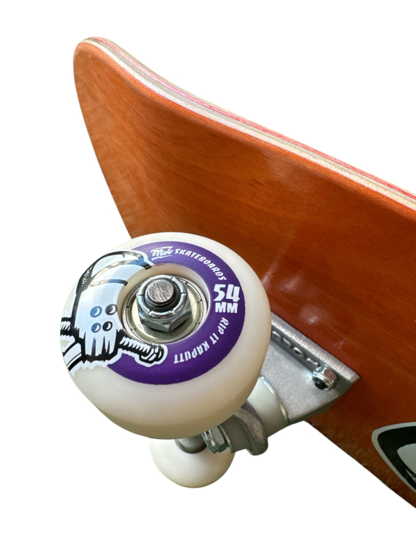 MOB Skateboards Skull Complete 8.125"