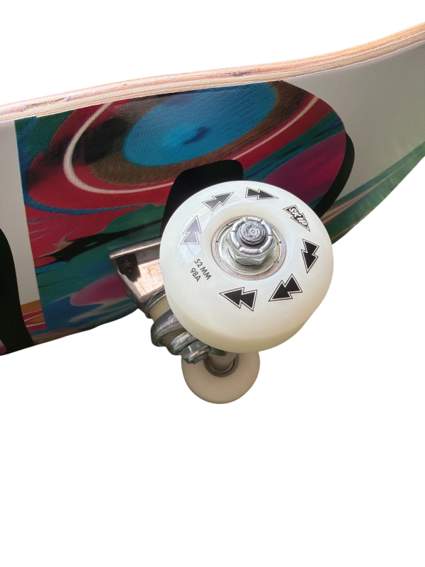 SKIP Skateboards Dipped Complete 8.0